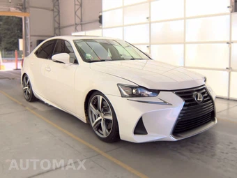 2017 Lexus IS 300 - miniatura 3