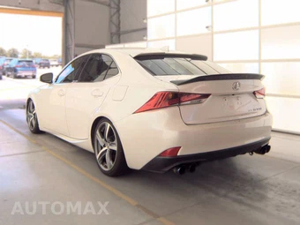 2017 Lexus IS 300 - miniatura 6