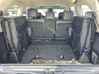 2017 Lexus LX 570 - miniatura 16