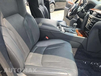 2017 Lexus LX 570 – miniatura 16