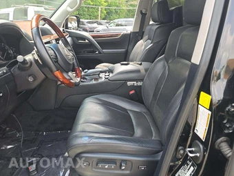 2017 Lexus LX 570 – miniatura 3