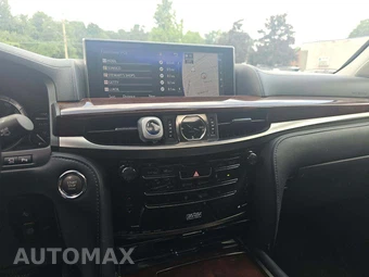 2017 Lexus LX 570 - miniatura 10
