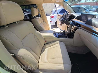 2017 Lexus LX 570 – miniatura 19