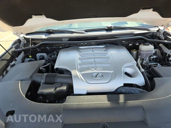 2017 Lexus LX 570 – miniatura 15