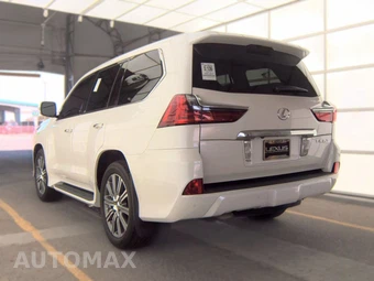 2017 Lexus LX 570 – miniatura 6
