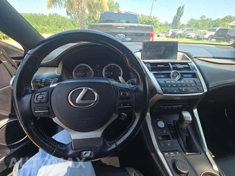 2017 Lexus NX 200t F SPORT - miniatura 10
