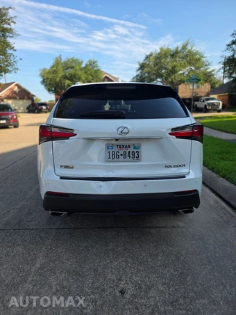 2017 Lexus NX 200t F SPORT - miniatura 4