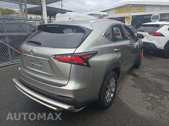 2017 Lexus NX 200t – miniatura 3