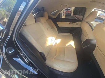2017 Lexus NX 200t – miniatura 13