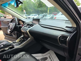 2017 Lexus NX 200t - miniatura 19