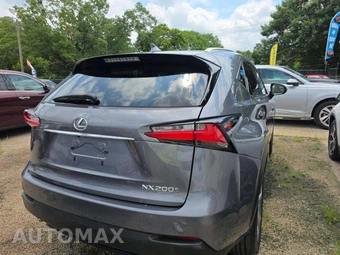 2017 Lexus NX 200t - miniatura 3
