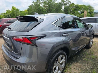2017 Lexus NX 200t - miniatura 4