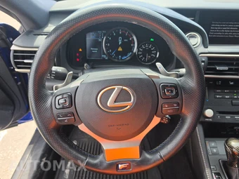 2017 Lexus RC F – miniatura 10