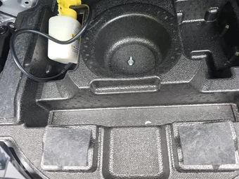 2017 Lexus RC F – miniatura 7