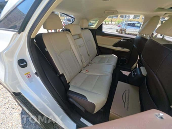 2017 Lexus RX 350 – miniatura 16