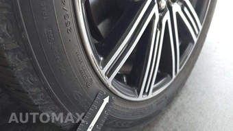 2017 Lincoln Continental Reserve – miniatura 22