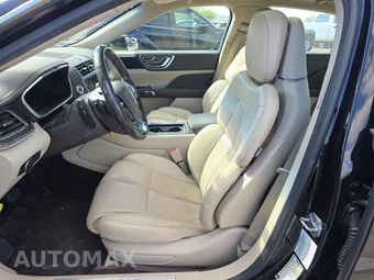 2017 Lincoln Continental Reserve – miniatura 7