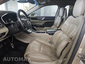 2017 Lincoln Continental Reserve – miniatura 7