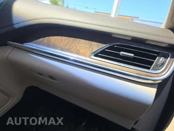 2017 Lincoln Continental Select – miniatura 19