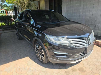 2017 Lincoln MKC Black Label – miniatura 4