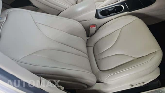 2017 Lincoln MKC Premiere - miniatura 24