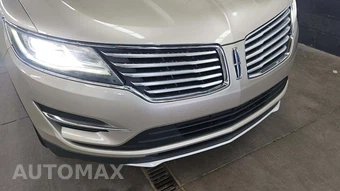 2017 Lincoln MKC Premiere - miniatura 36