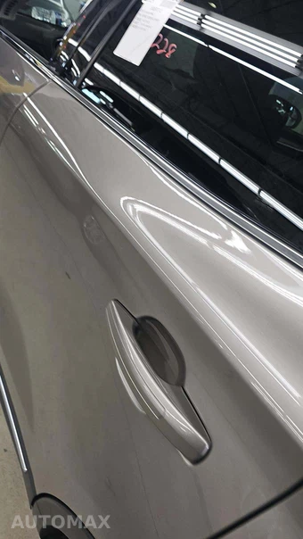 2017 Lincoln MKC Premiere – miniatura 21