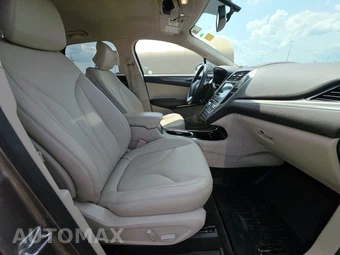 2017 Lincoln MKC Premiere – miniatura 8