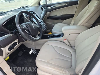 2017 Lincoln MKC Premiere – miniatura 7
