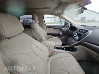 2017 Lincoln MKC Reserve – miniatura 8