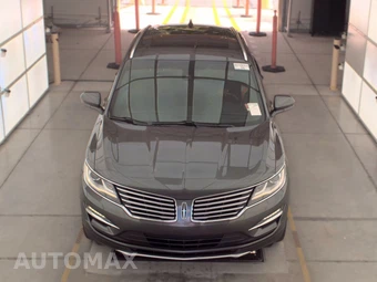 2017 Lincoln MKC Reserve – miniatura 2