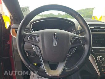 2017 Lincoln MKC Select – miniatura 10