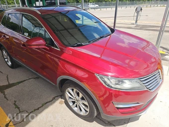2017 Lincoln MKC Select – miniatura 3