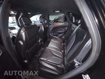2017 Lincoln MKC Select – miniatura 13
