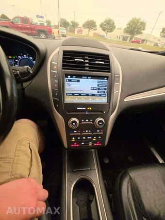 2017 Lincoln MKC Select – miniatura 10