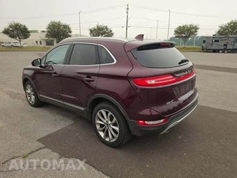 2017 Lincoln MKC Select – miniatura 2