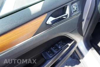 2017 Lincoln MKC Select - miniatura 32