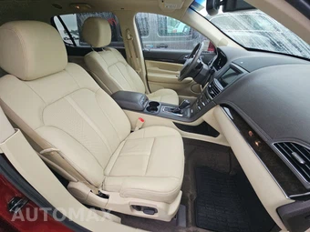 2017 Lincoln MKT GTDI w/Elite Pkg – miniatura 8