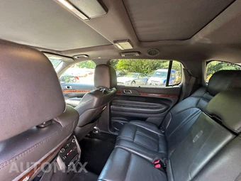 2017 Lincoln MKT w/Livery Pkg – miniatura 14