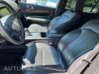 2017 Lincoln MKT w/Livery Pkg – miniatura 9