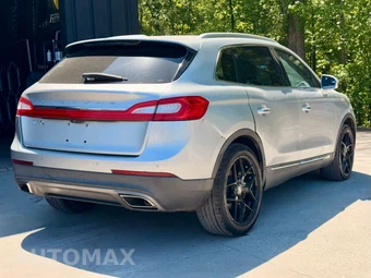 2017 Lincoln MKX Premiere - miniatura 22