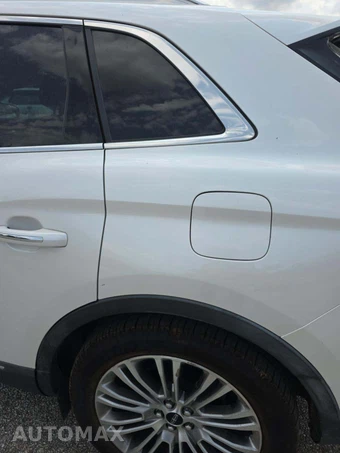 2017 Lincoln MKX Reserve - miniatura 24