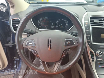 2017 Lincoln MKX Reserve – miniatura 16