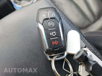 2017 Lincoln MKX Reserve – miniatura 8