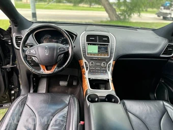 2017 Lincoln MKX Reserve - miniatura 16