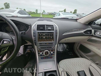 2017 Lincoln MKZ Black Label - miniatura 10