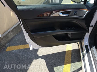 2017 Lincoln MKZ Hybrid Reserve – miniatura 9