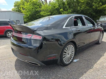 2017 Lincoln MKZ Reserve – miniatura 3
