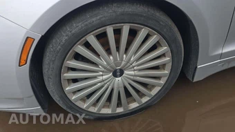 2017 Lincoln MKZ Reserve – miniatura 29