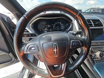 2017 Lincoln MKZ Select – miniatura 10